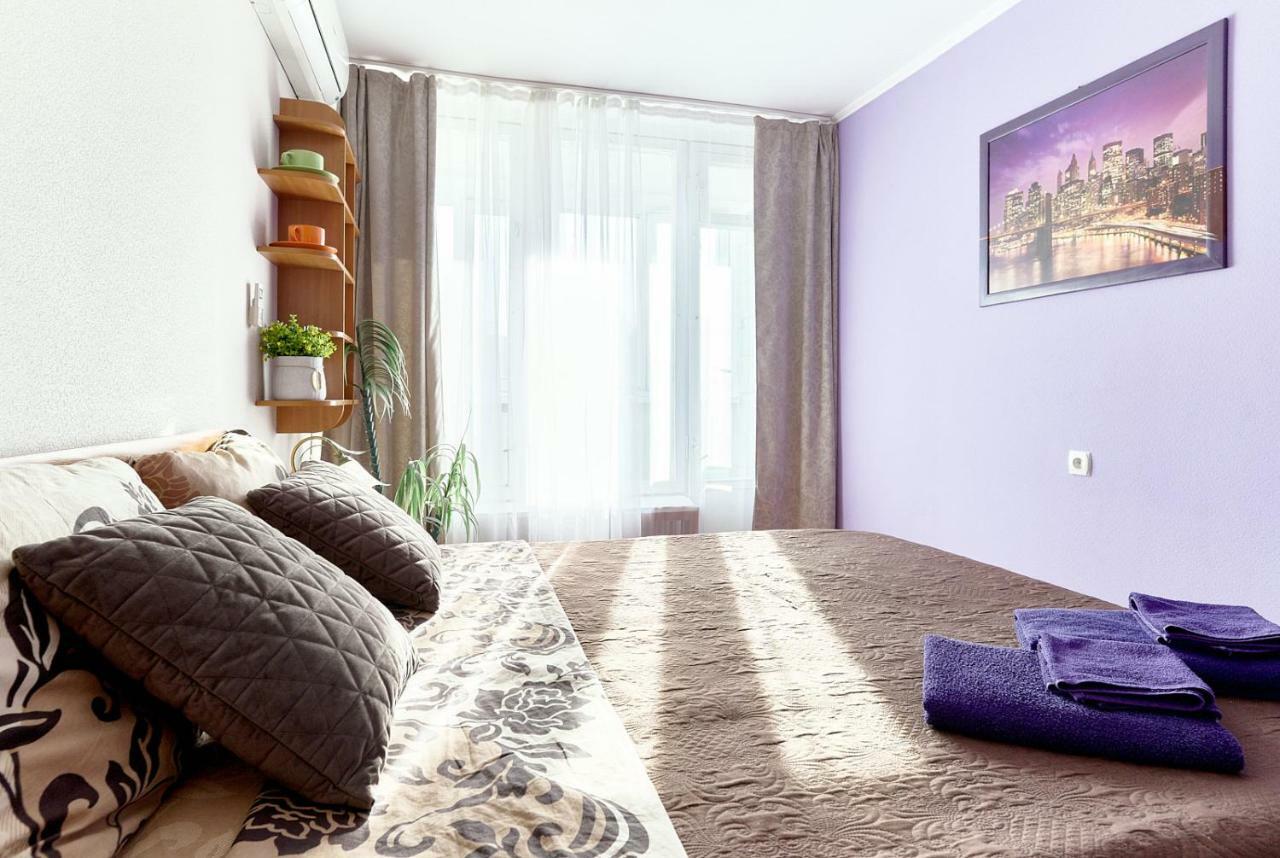L3-82 Main Street- Modern New Three 3 Separate 3Bedrooms 100 M2 - Central Location, Metro Palace Of Sports - Gulliver Mall, Arena City Kiev Bagian luar foto