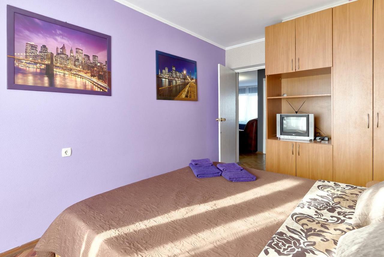L3-82 Main Street- Modern New Three 3 Separate 3Bedrooms 100 M2 - Central Location, Metro Palace Of Sports - Gulliver Mall, Arena City Kiev Bagian luar foto